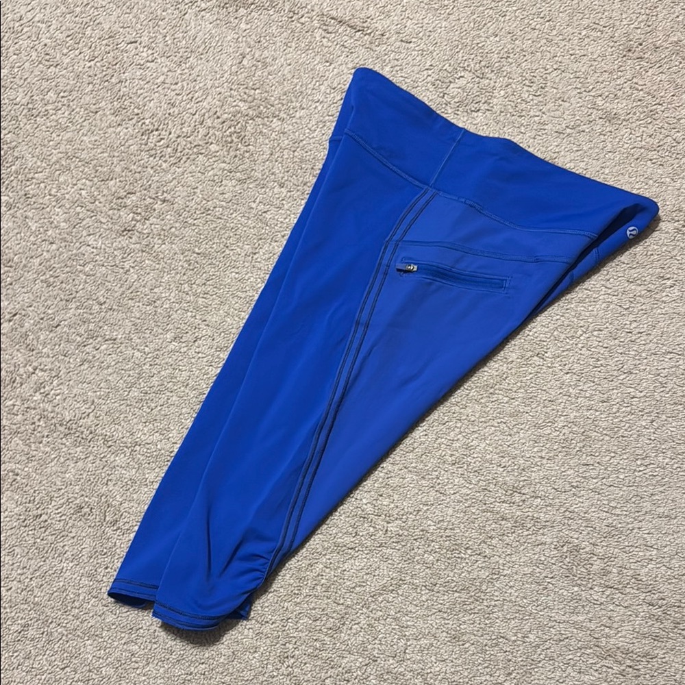 Lululemon Blue Crop Leggings Sz8 17” inseam - Picture 4 of 6